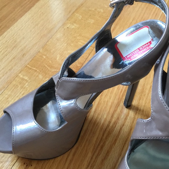 Carlos by Carlos Santana platform heels as 7.5 NWT - Picture 6 of 7